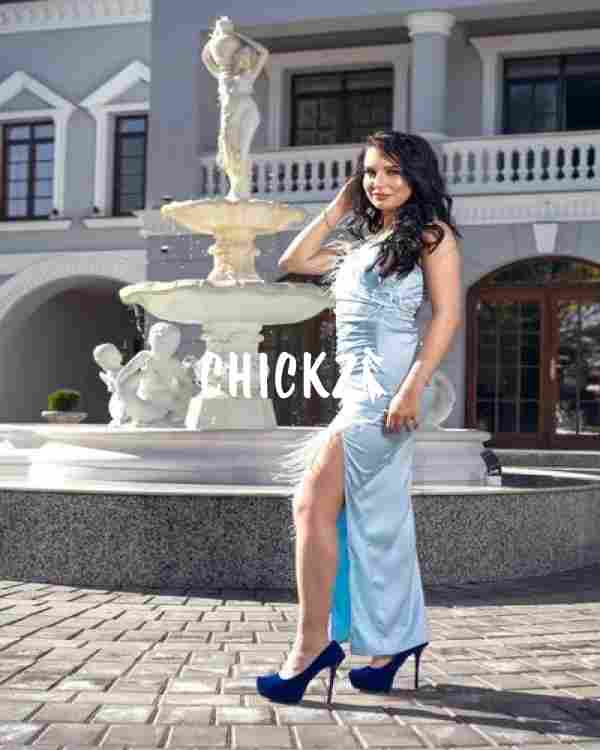 Discreet Call Girls in Bangalore for High Class Services