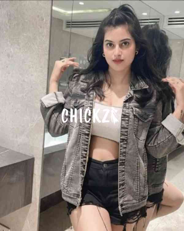 Want to meeting with female and house wife and girls